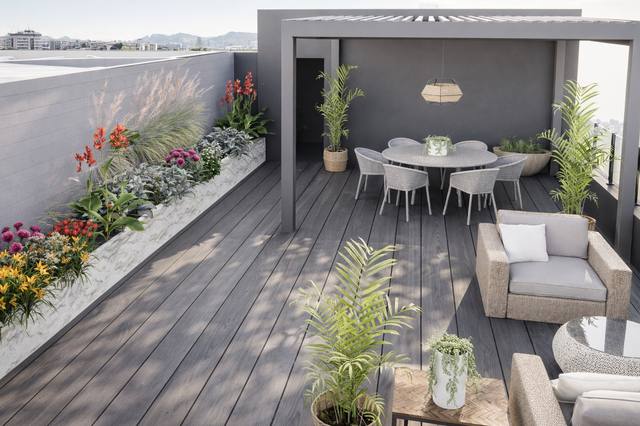 Render White Diamond: Un dialogo misurato tra materia, colore e proporzione costruisce un’atmosfera che invita a restare. Le superfici non sono soltanto decorative: riflettono, assorbono e guidano la luce nelle diverse ore del giorno. È un equilibrio utile quando si desidera un interno elegante ma non fragile o dipendente dalle mode. La luce è stata pensata per non creare riflessi fastidiosi, lasciando ogni superficie percepibile sia di giorno sia dopo il tramonto. Ogni elemento contribuisce a definire l’identità della vista 50 del portfolio White Diamond.